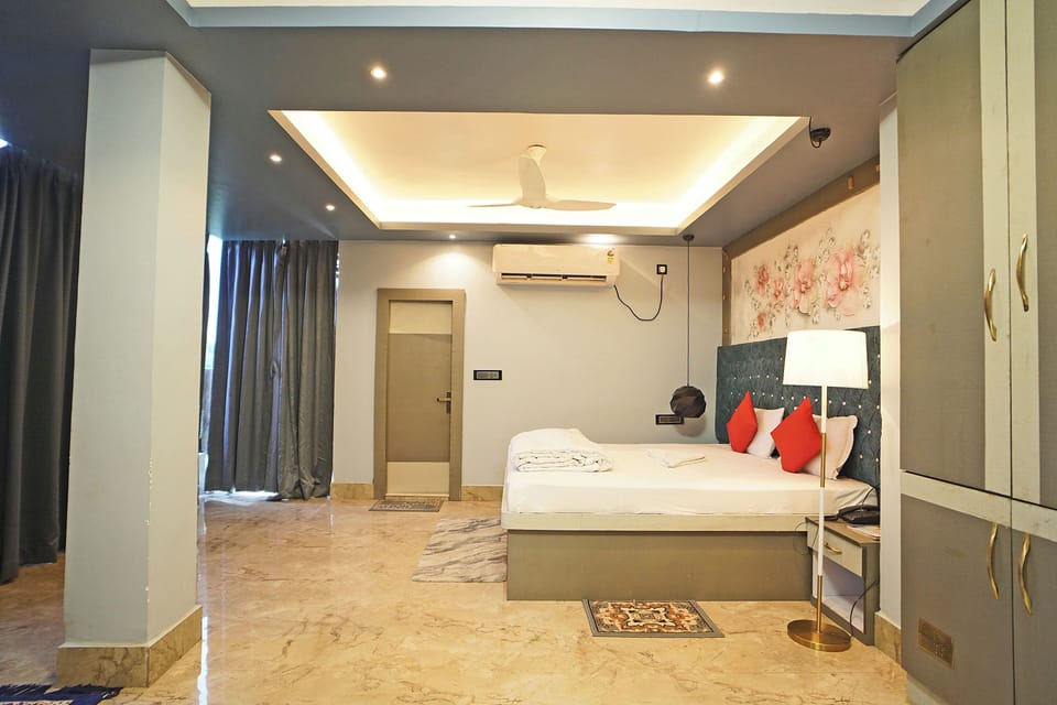 In-room business center