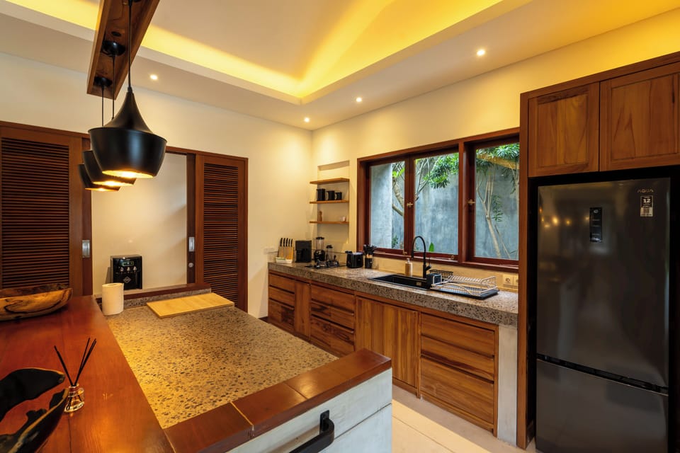 Luxury Villa | Private kitchenette