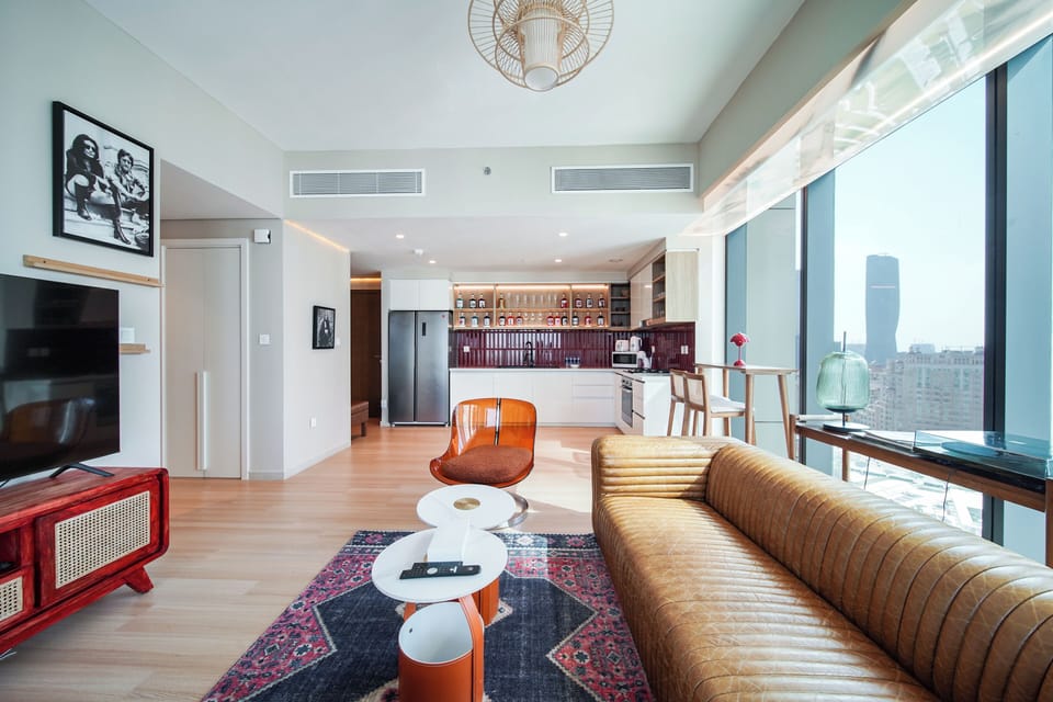 Luxury Apartment, Balcony, City View | Living area | Smart TV