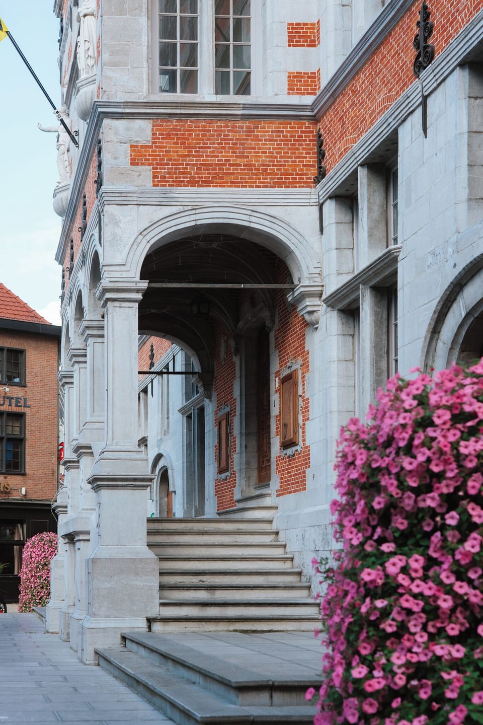 Holiday Home in Halle: Historic Halle Town Hall – Explore the medieval charm of Halle’s town hall and main square.