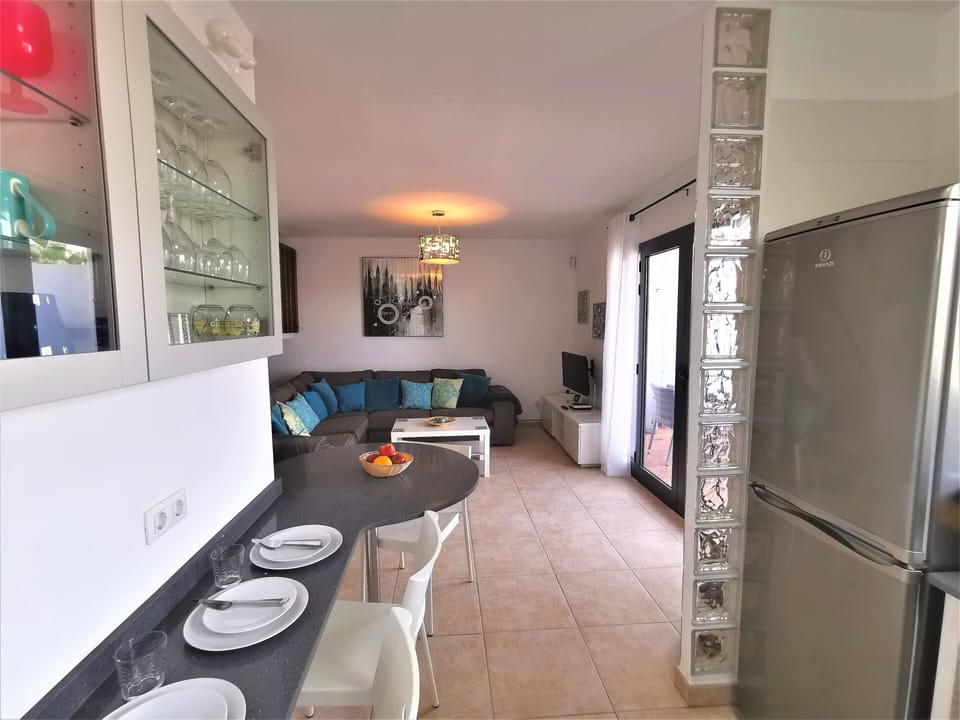 Villa Zinnia Playa Blanca - kitchen is open plan to the lounge