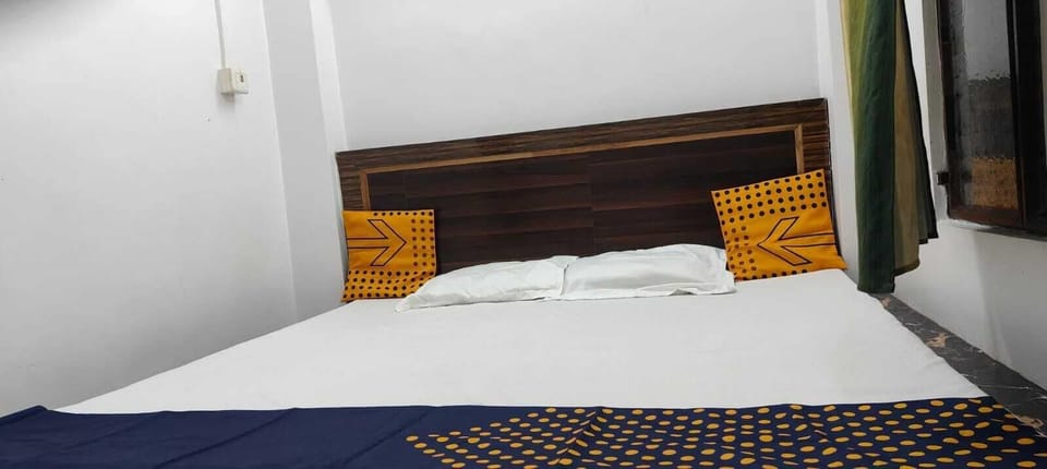 Deluxe Room | Desk, laptop workspace, WiFi (free)