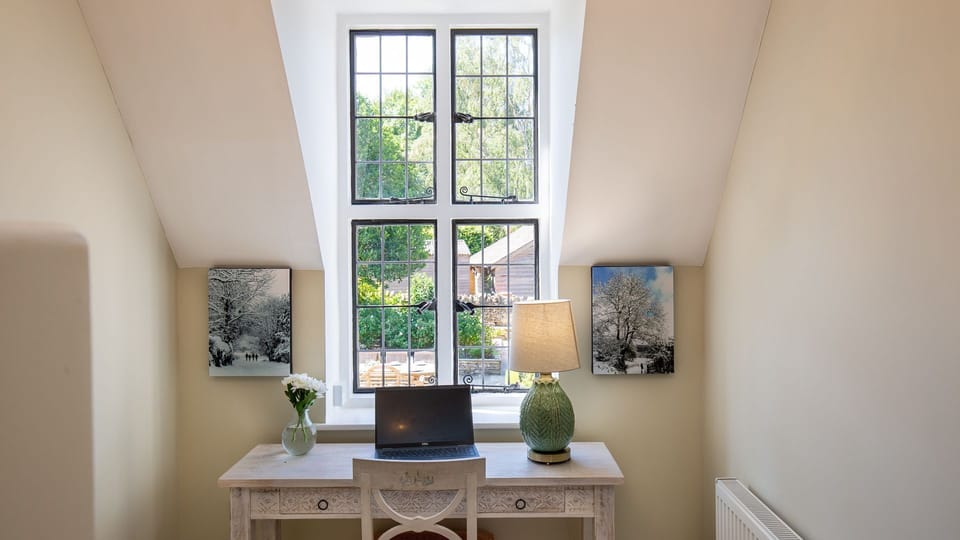 A workspace with a view is found on the staircase.