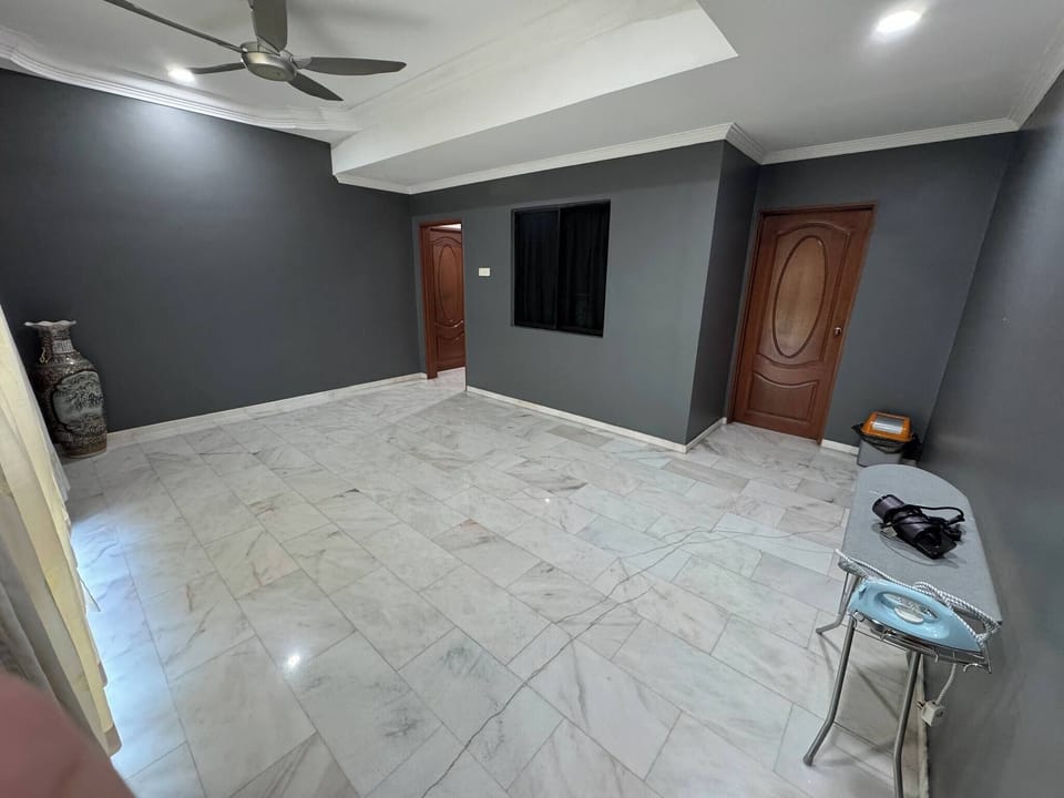 House, 4 Bedrooms | Interior