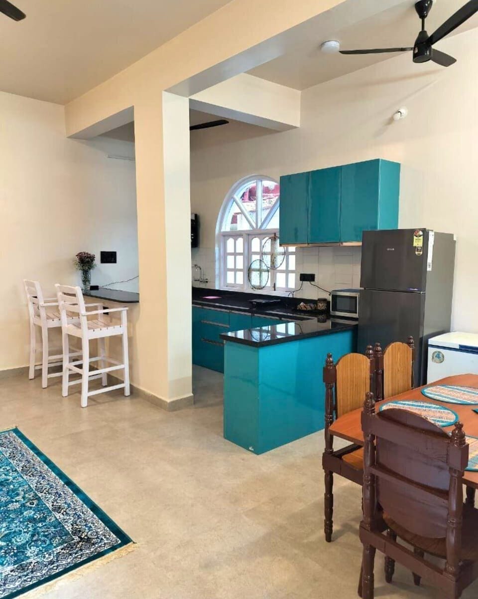 Luxury Room | Private kitchenette