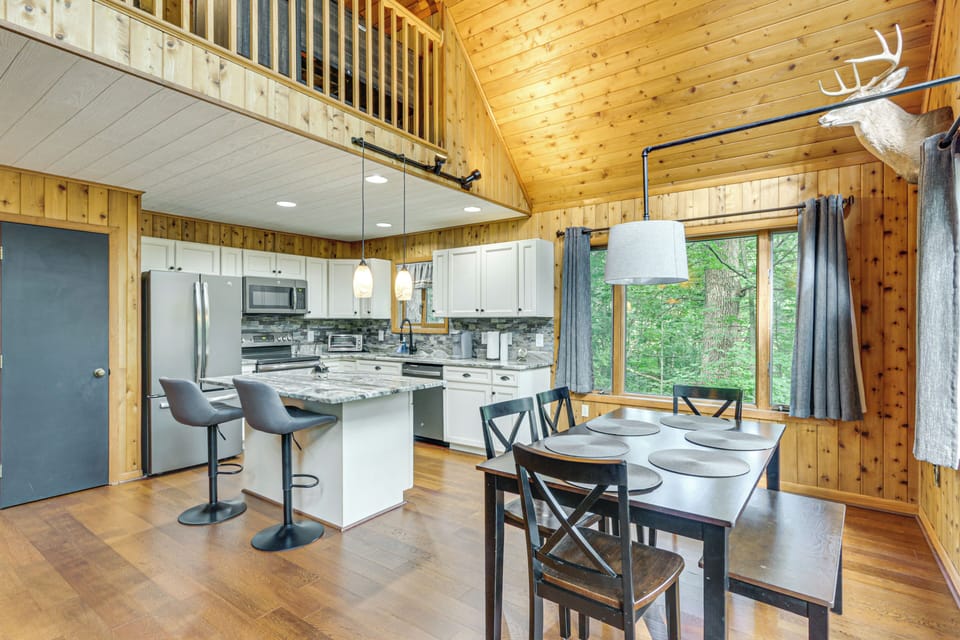 House (3 Bedrooms) | Interior
