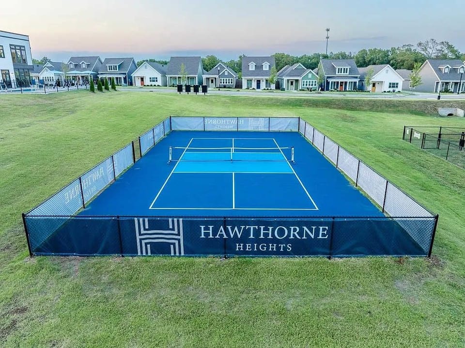 The shared pickleball court!