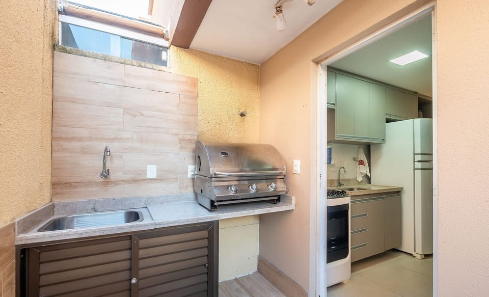 Basic Apartment | Private kitchen