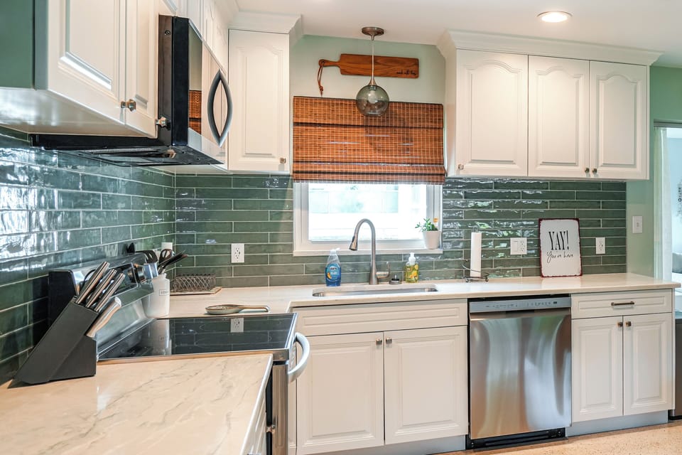 Kitchen | Dishwasher