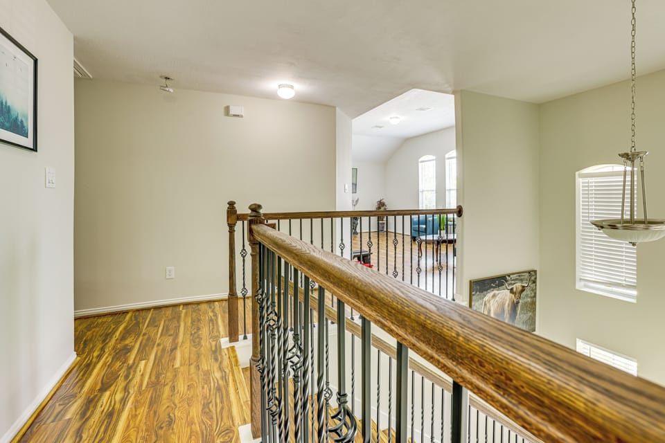 Upstairs Landing | 2nd Floor