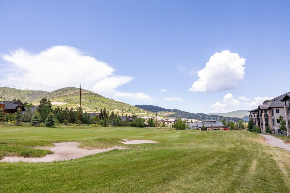 - Explore the scenic golf course just outside your door  
- Enjoy open skies and fresh mountain air daily  
- Walking paths make the area perfect for peaceful strolls