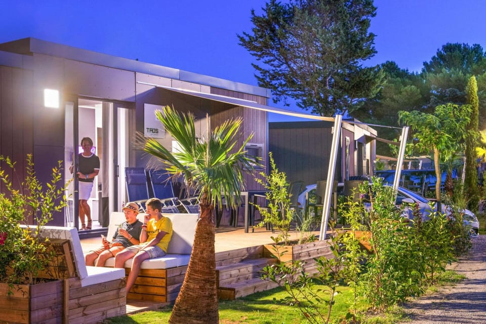 Mobile Home | Exterior