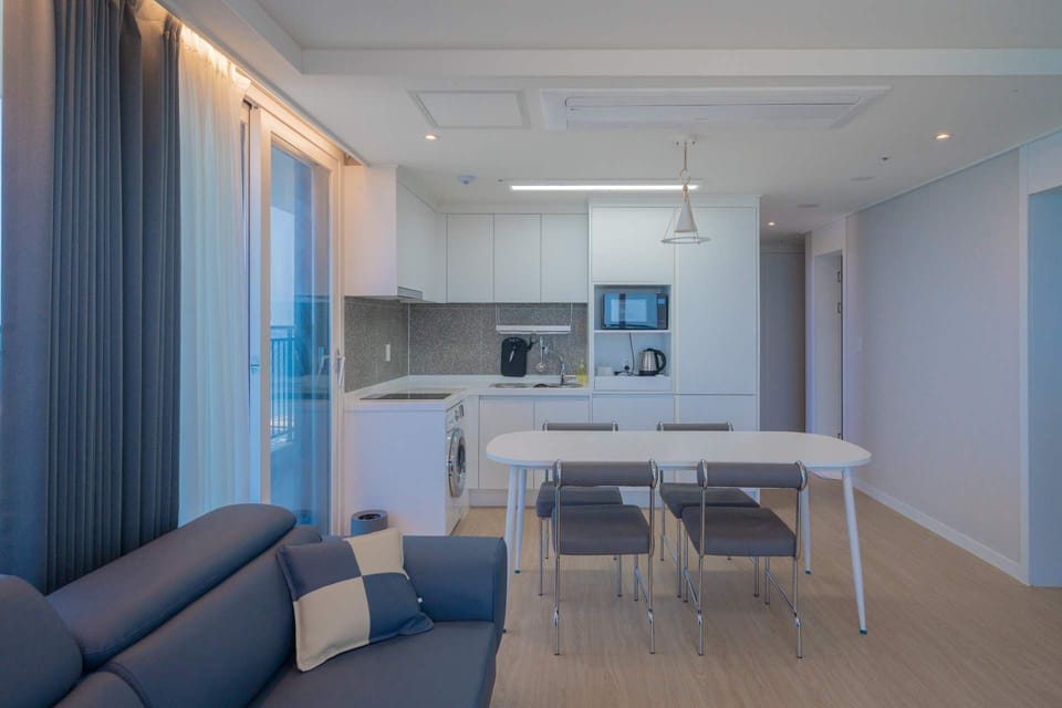 Panorama Suite Ocean View A | Premium bedding, desk, laptop workspace, WiFi (free)
