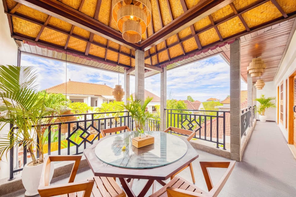 Second level Patio with a Sunsetview