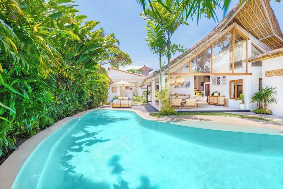 Scenic views and lush gardens create a peaceful, refreshing atmosphere all around