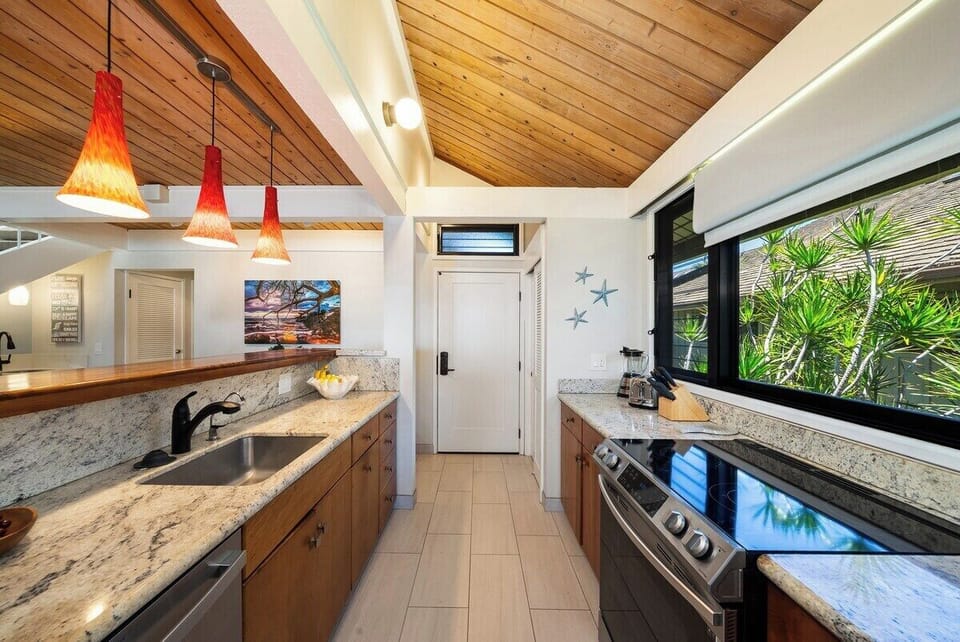 Fully equipped kitchen designed for convenience and style, perfect for preparing island-inspired meals