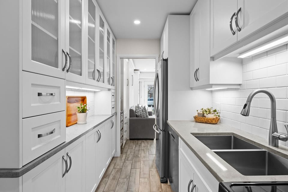 Fully stocked kitchen