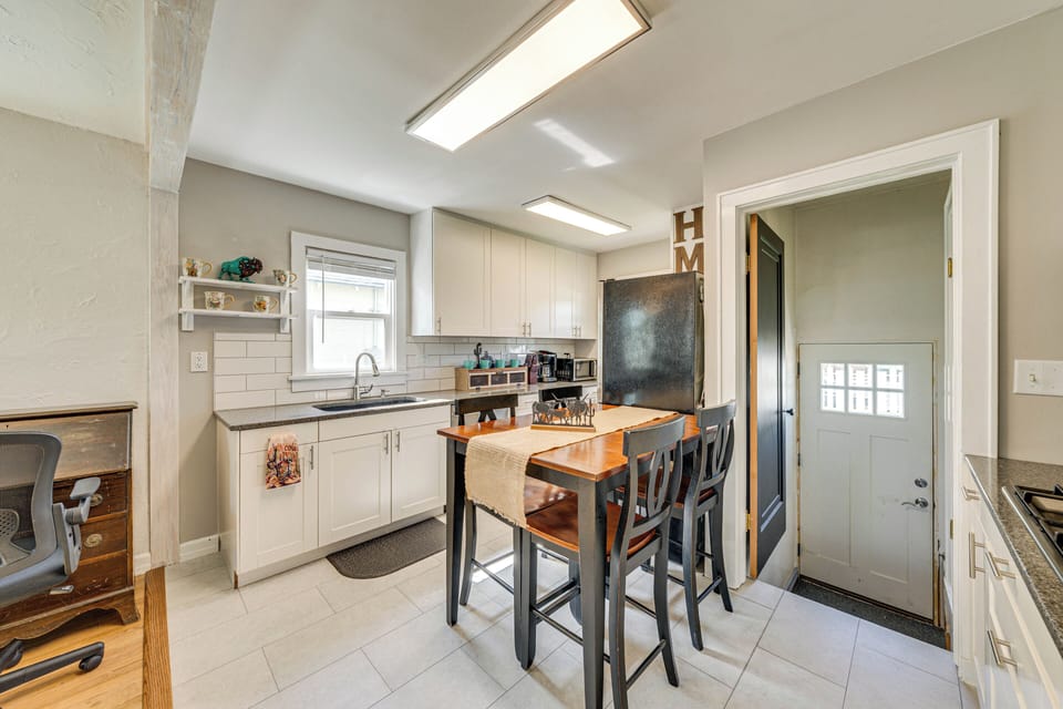 Dining Area | Dishware & Flatware | Central Heat | Entry Level