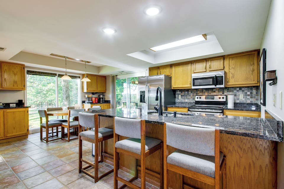 Kitchen | 1st Floor | Drip Coffee Maker | Blender | Cooking Basics