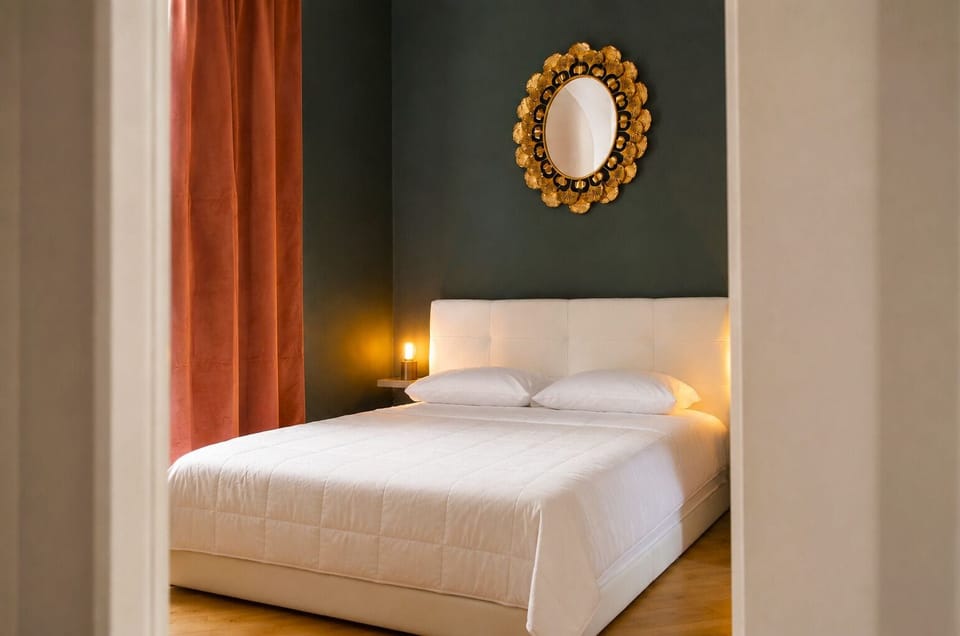 Standard Single Room, 1 Double Bed, Private Bathroom | Minibar, in-room safe, desk, laptop workspace