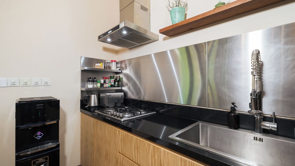 Family Villa, Pool View | Private kitchen | Fridge, microwave, stovetop, cookware/dishes/utensils