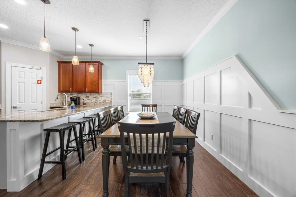 Dining table perfect for meals and group gatherings