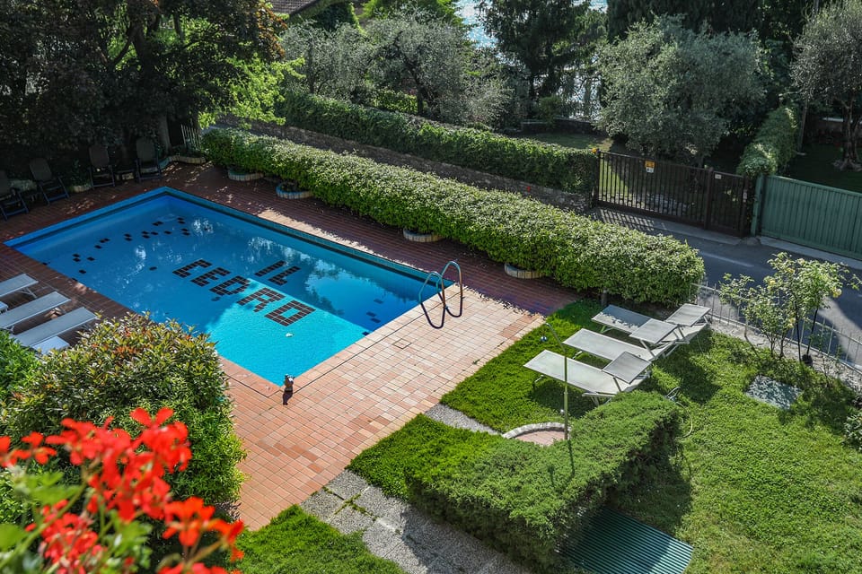 16168d52-cd1f-40e8-87ff-31e77b1e7061