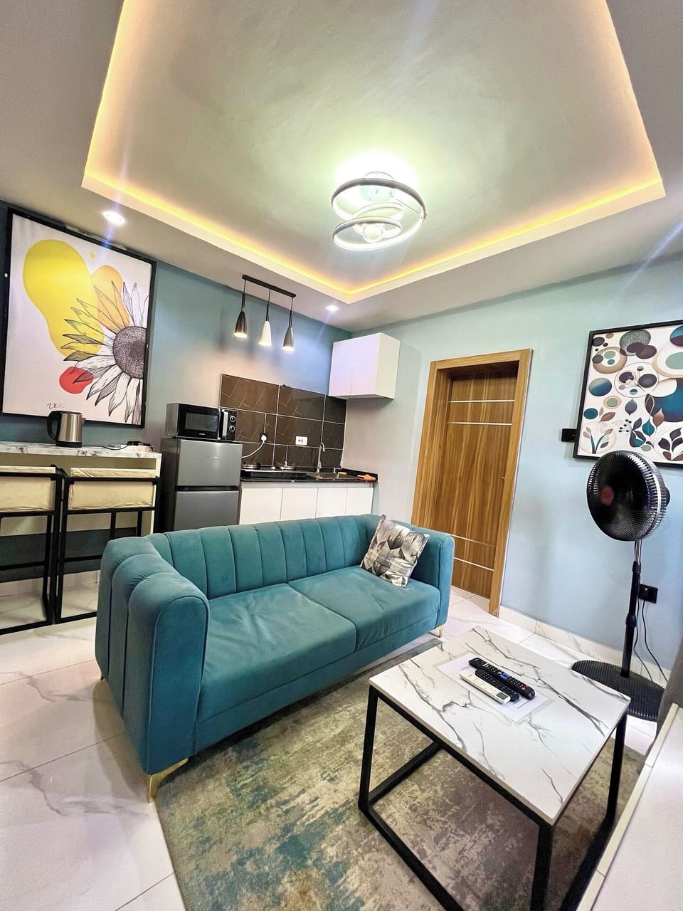 Family Apartment, Balcony, City View | Living area