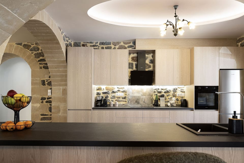 House | 7 bedrooms, soundproofing