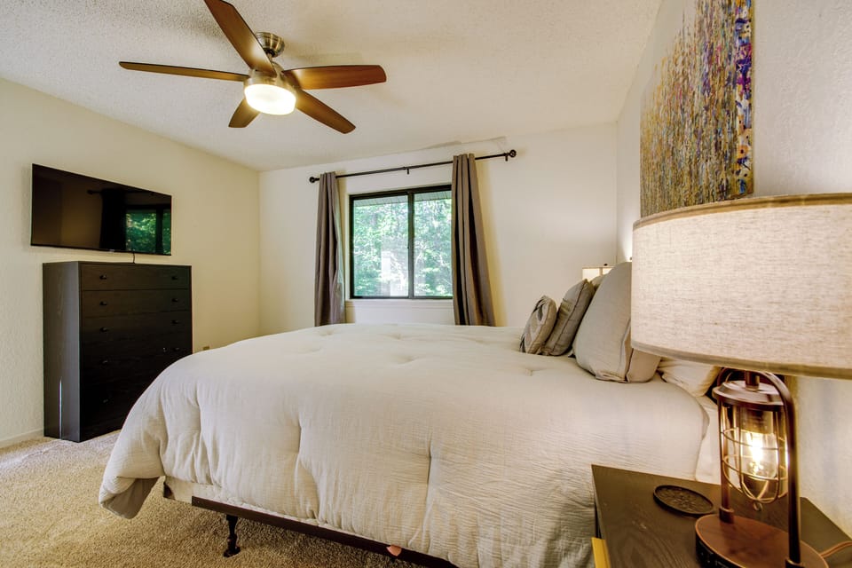 Walk to Pomme de Terre Lake: Pet-friendly Escape Cottage in Pomme de Terre Lake