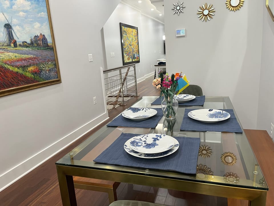 Dining table for 6