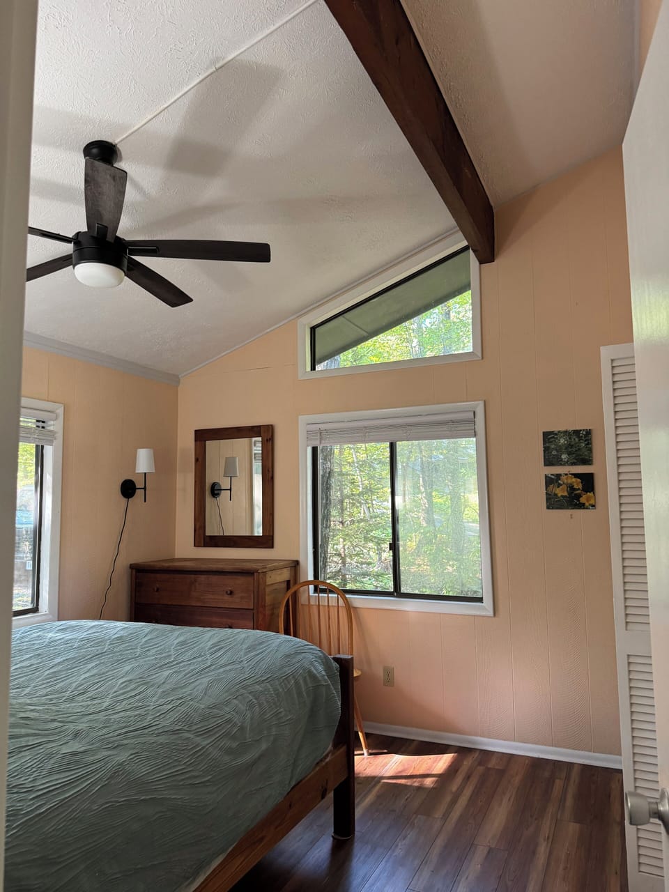 Upstairs bedroom #1, Queen Bed