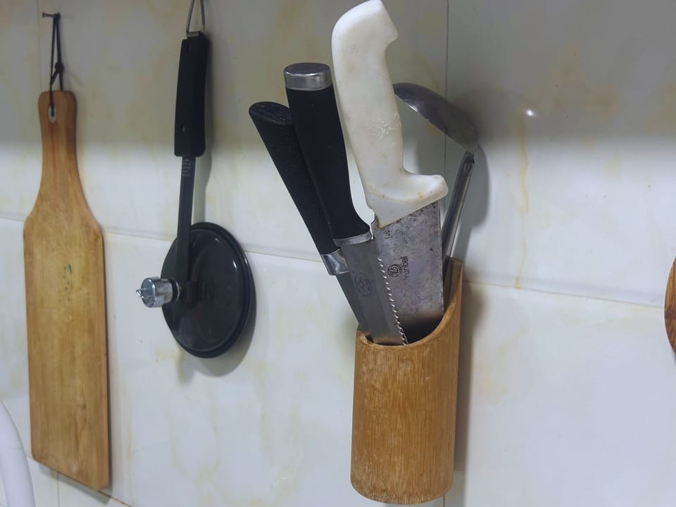 Shared fridge, cookware/dishes/utensils