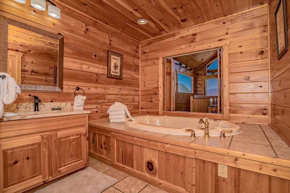 A Mountain Dream Apartment in Sevier County