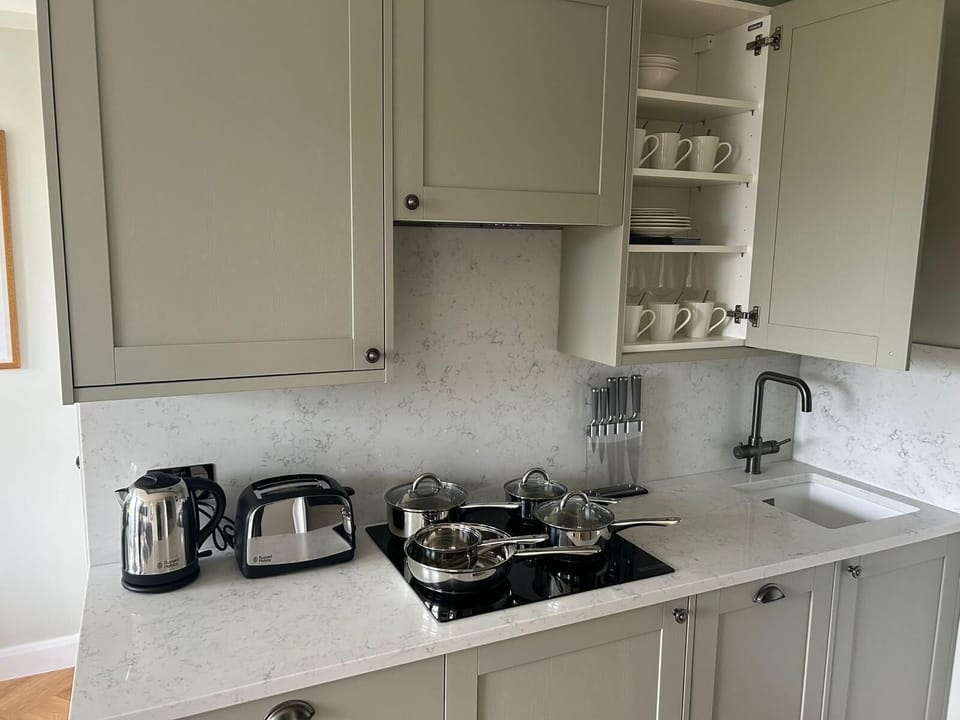 Kitchen (2) (1)