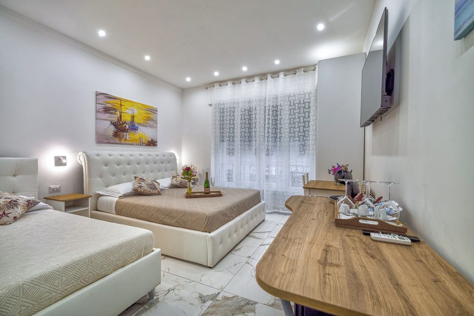 Comfort Room | Free WiFi, bed sheets