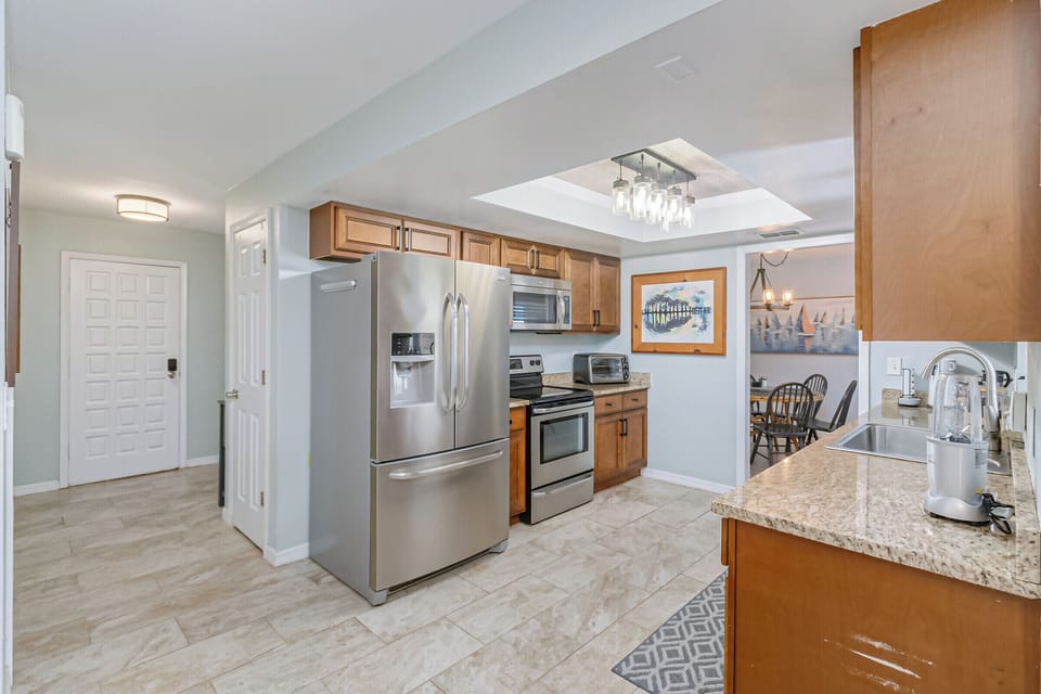 Kitchen; Rice Cooker in Pantry