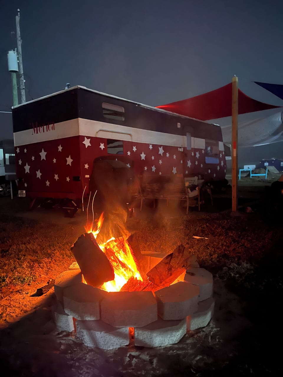 Outdoor Firepit - Wood Provided