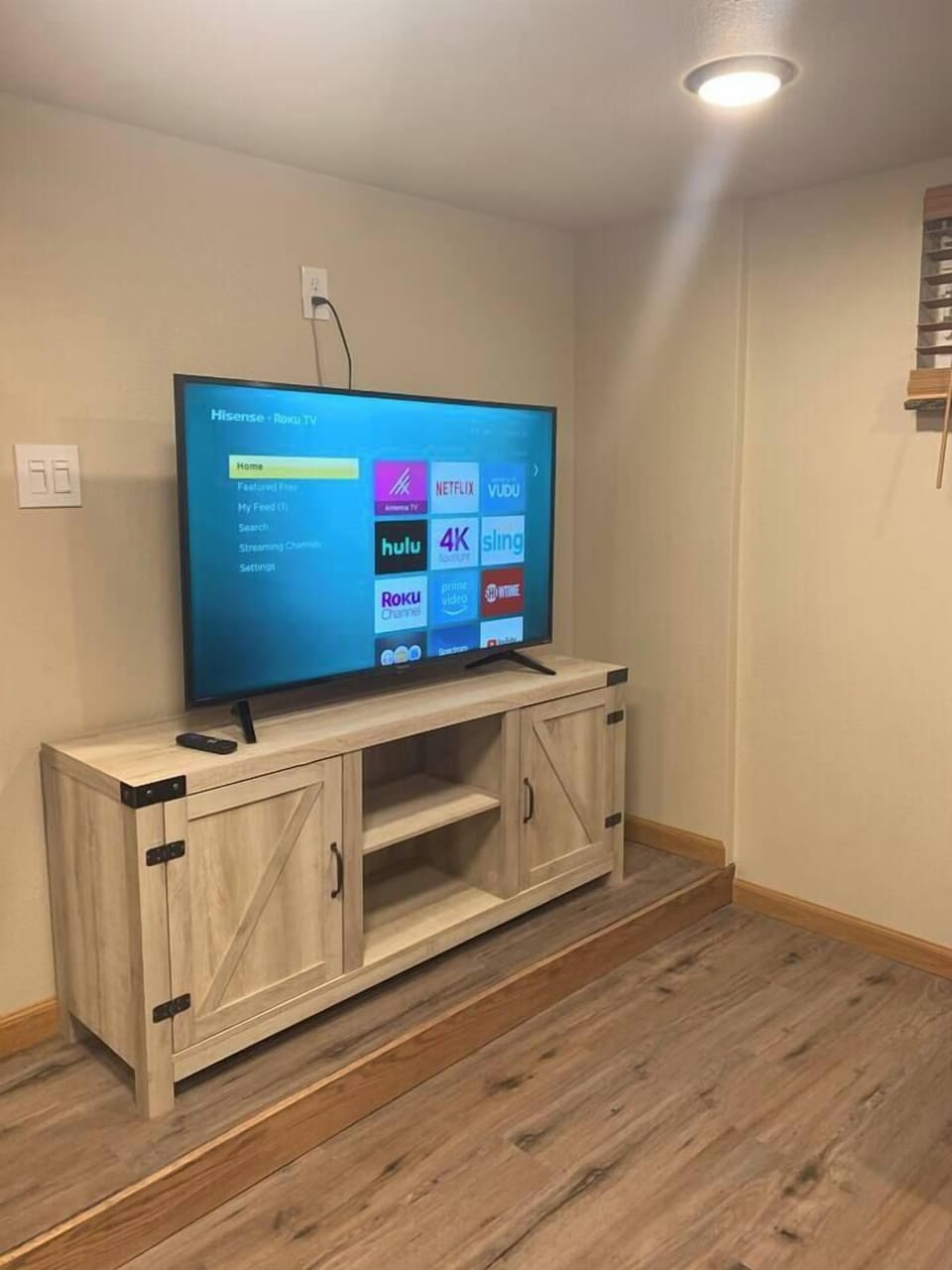 Flat screen tv!