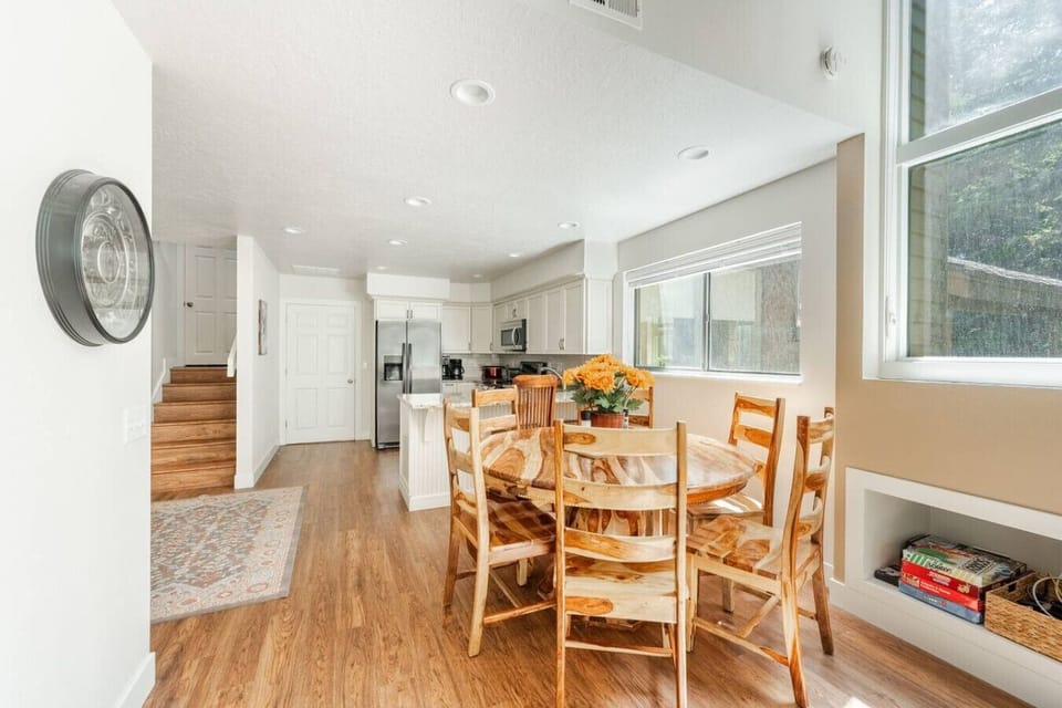 Dining area to enjoy meals