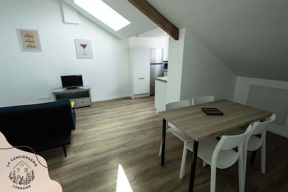 ESPACE REPAS 4 PERSONNES