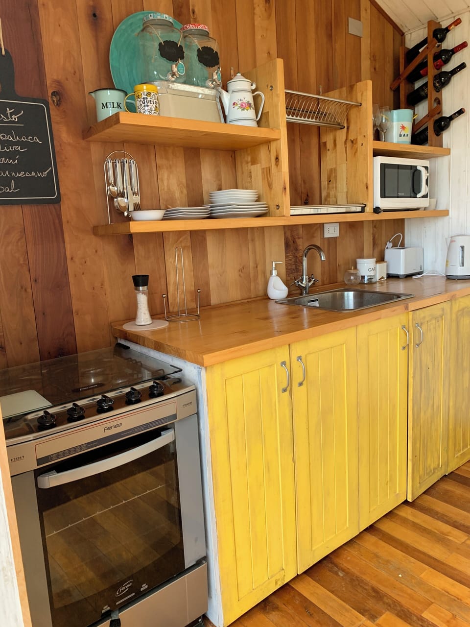 Private kitchen