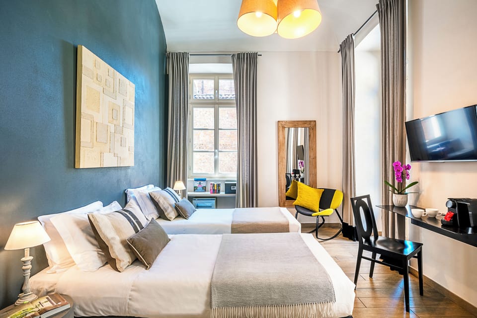Classic Double or Twin Room | Premium bedding, down comforters, pillowtop beds, desk