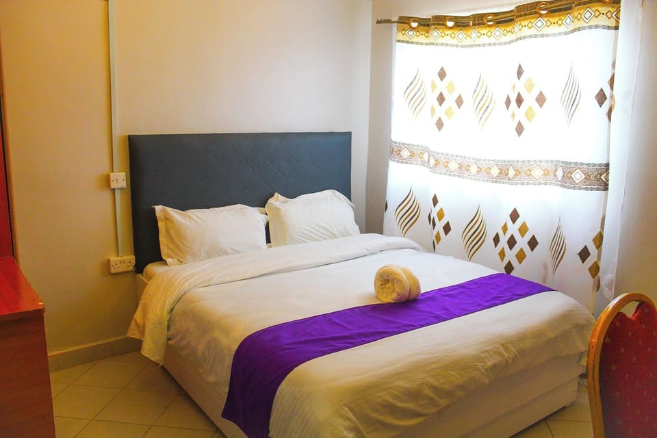 Deluxe Double Room, City View | WiFi (free), bed sheets
