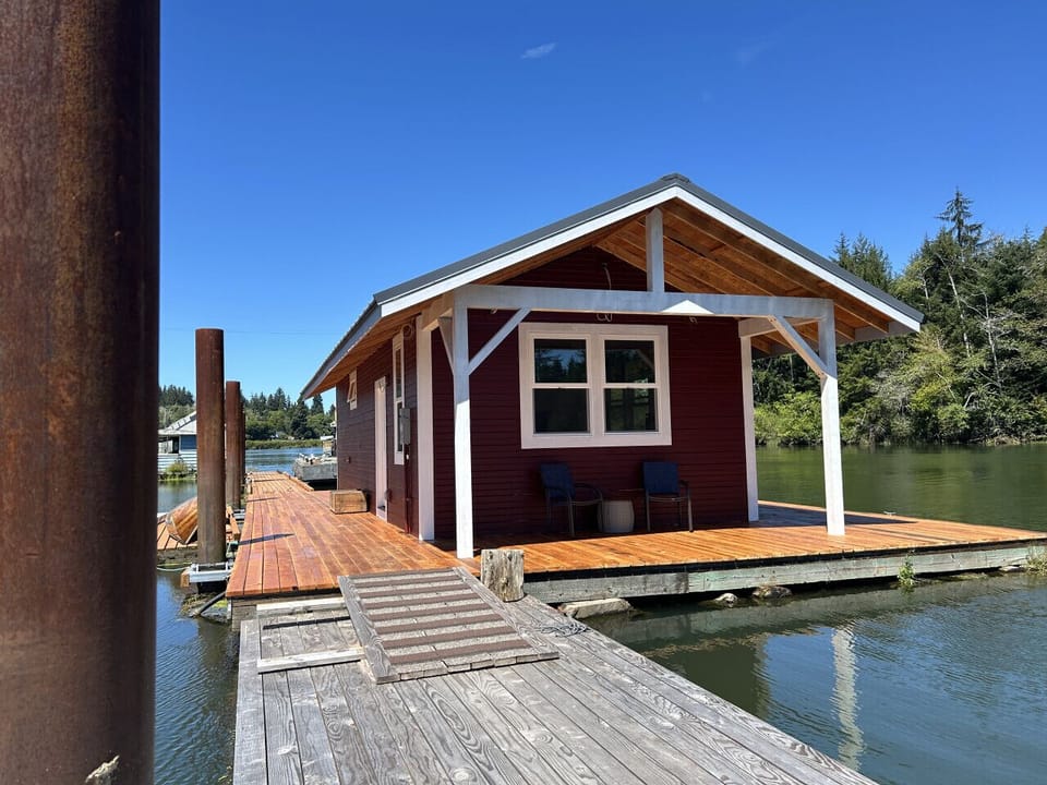 A spacious float offers plenty of space for outdoor living