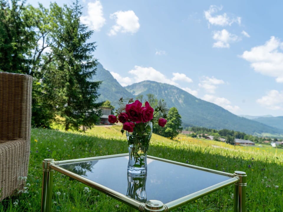 Mountainous Landforms, Mountain, Hill, Mountain Range, Furniture, Hill Station, Valley, Chair, Outdoor Furniture, Garden