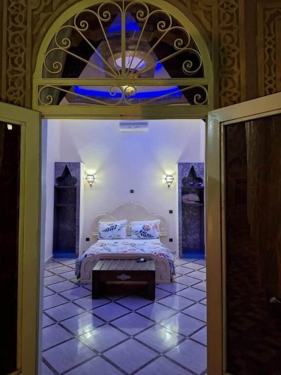 Junior Double Room | Desk, WiFi (free)