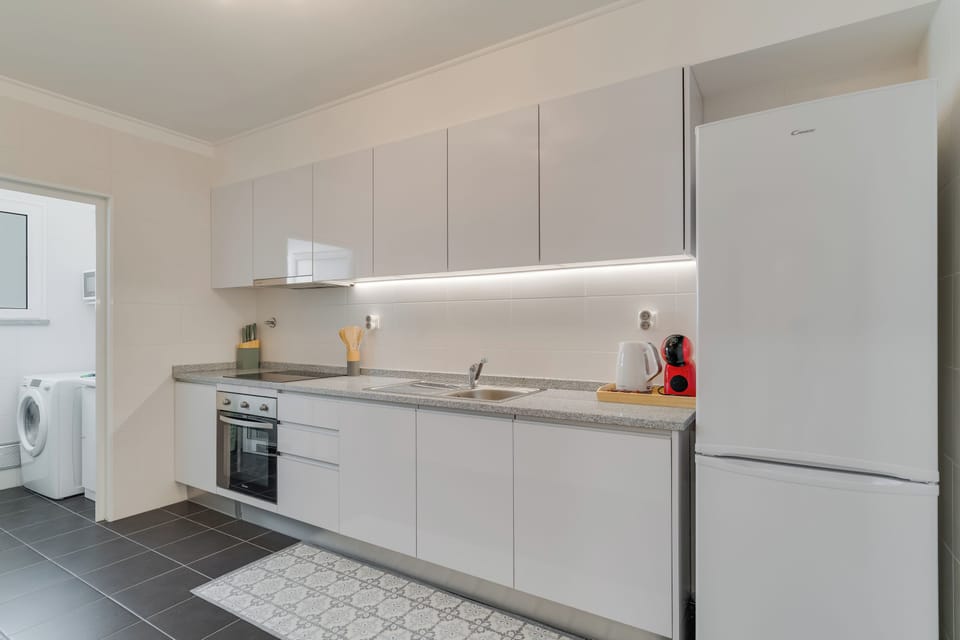 Comfort Apartment, Balcony, Mountain View | Private kitchen | Espresso maker, electric kettle, highchair