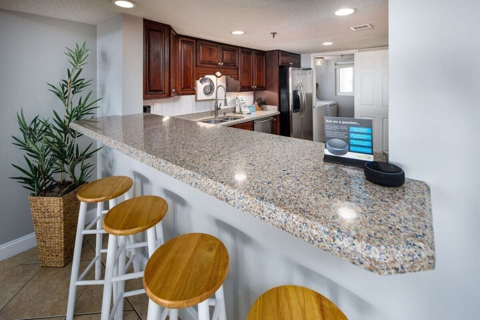 Surf Dweller #206 Kitchen