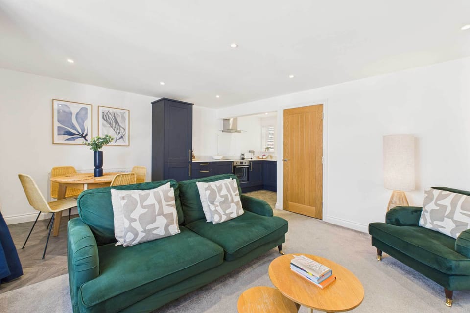 Cringle Cottage, Stokesley - Host & Stay